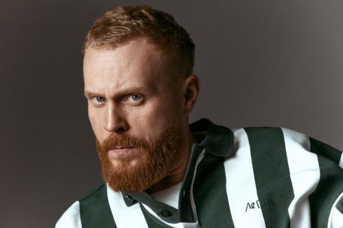 Евгений Чебатков с программой «Компромиссы»